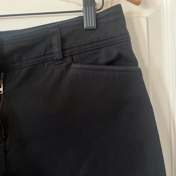 Jones New York Black Stretch Sport Shorts women’s size 8 - Picture 2 of 12